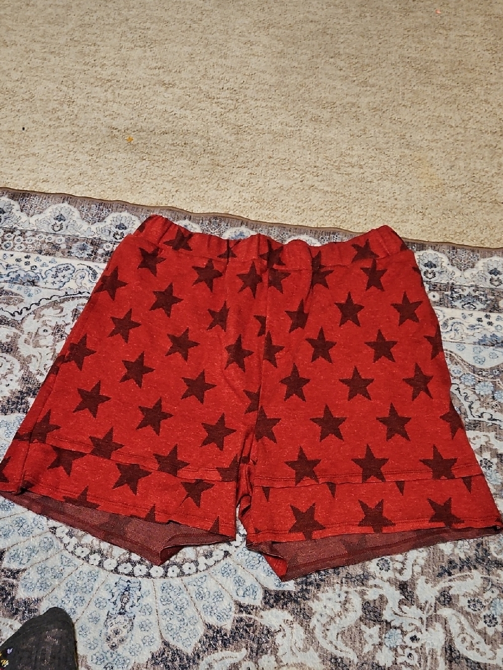 Kendall & Kylie Red Star High-Waist Women's Shorts